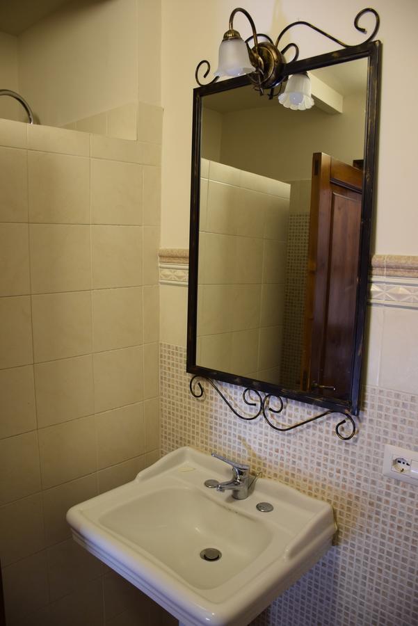 הוילה פאטרנו Il Casale Dell'Etna מראה חיצוני תמונה